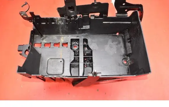 Opel Astra J Battery box tray 13354420