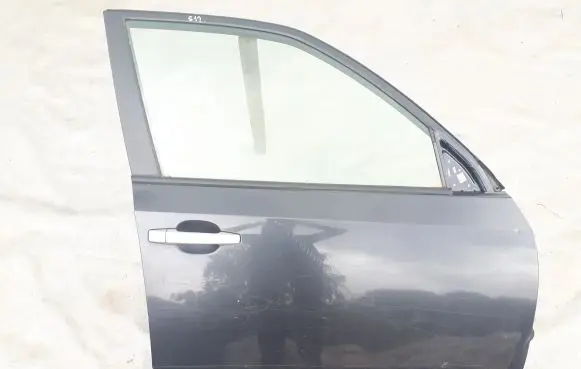 Subaru Forester SH Front door 60009SC0219P 60009SC021