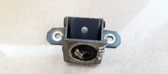 KIA Sorento Tailgate/trunk/boot hinge