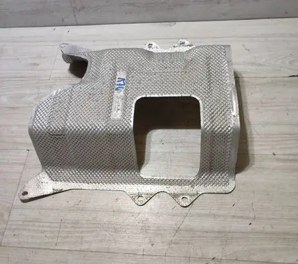 Suzuki Vitara (LY) Exhaust heat shield 1423154P00