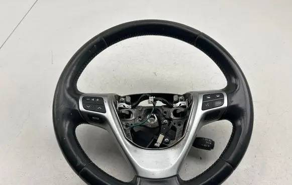 Toyota Verso Steering wheel 