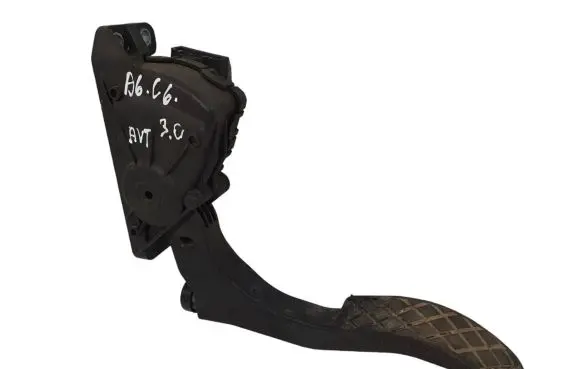 Audi A6 S6 C6 4F Accelerator throttle pedal 4F1723523A 6PV00898404