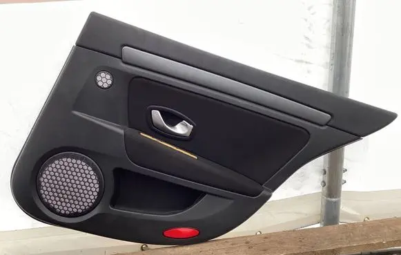 Renault Laguna III Rear door card panel trim 829A00052R FM68117J 0720824