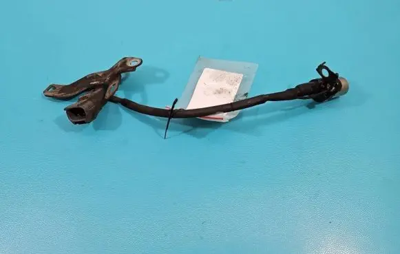 Lexus IS 200-300 Crankshaft position sensor 029600-0562 IMPRK1364896