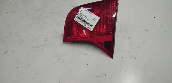 Audi A4 S4 B7 8E 8H Tailgate rear/tail lights 8E945094