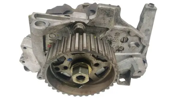 Mazda 3 I Fuel injection high pressure pump 9651844380
