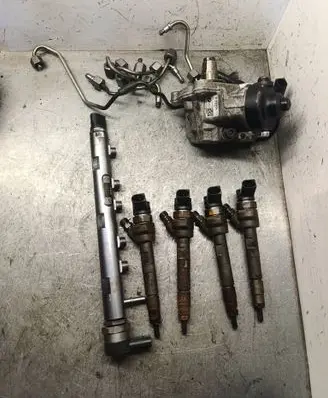 BMW 3 F30 F35 F31 Fuel injection system set 0445110616 0445010517