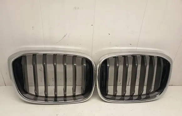 BMW X3 G01 Front bumper upper radiator grill 7464922 7464924 8074574