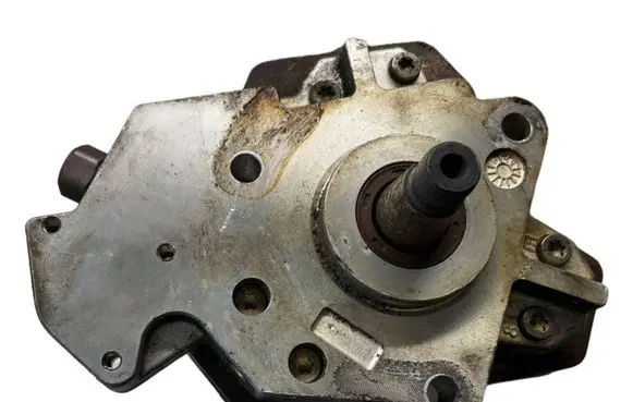 Renault Scenic I Fuel injection high pressure pump 8200108225 0445010075