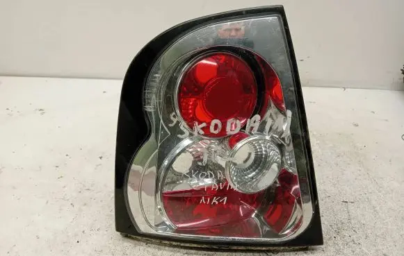 Skoda Octavia Mk1 (1U) Rear/tail lights