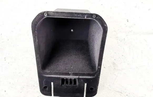 Opel Antara Glove box