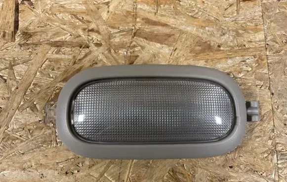 Plymouth Neon Rear seat light 