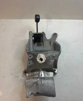 Audi A6 S6 C7 4G Engine mounting bracket 4m0199308
