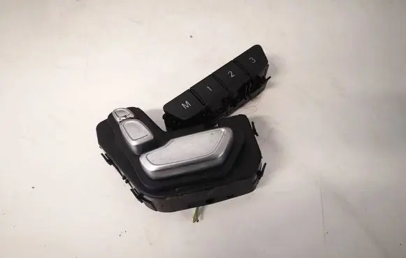 Mercedes-Benz A W176 Seat control switch A2469054801