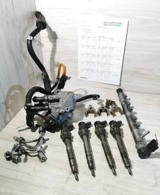BMW 1 E81 E87 Fuel injection system set 7798446 0445110289 7797874