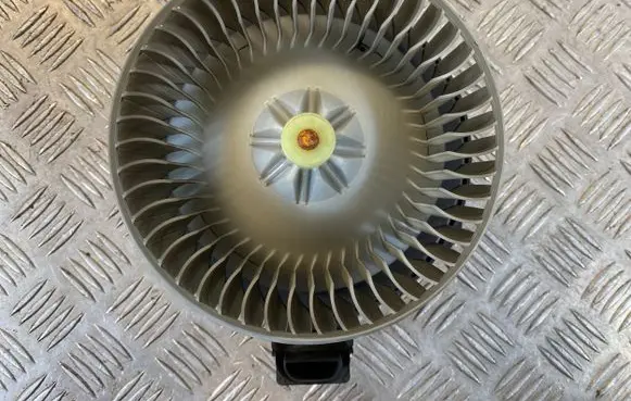 Fiat Freemont Heater fan/blower AY2727005011 5N23