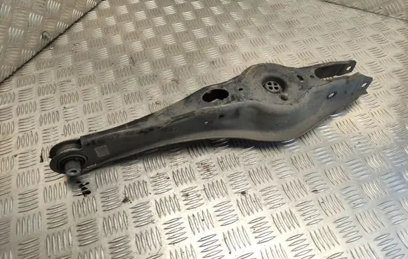 Volkswagen Golf VII Rear upper control arm/wishbone 5Q0505371B