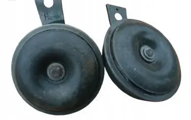 Nissan Primera Horn signal L4070109