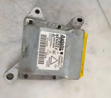 Renault Laguna II Airbag control unit/module 601958800 D171C141337 8200138952