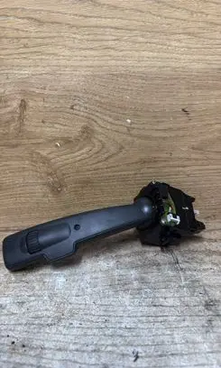Volvo V50 Indicator stalk 17D770