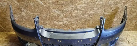 Volkswagen Jetta V Front bumper 1K0807221D 1K0805903D