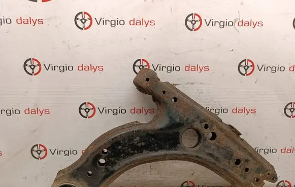 Volkswagen Golf IV Front lower control arm/wishbone 1J0407181