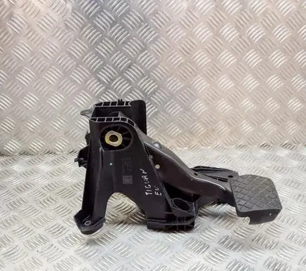 Volkswagen Tiguan Brake pedal 5Q1723058BH