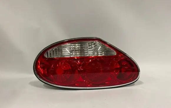 Jaguar XK8 - XKR Rear/tail lights 89022601 LJE4901AB