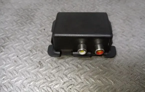 Peugeot 207 AUX in-socket connector 9659681480
