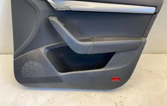 Skoda Octavia Mk3 (5E) Front door card panel trim 5E1867012