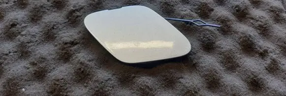 Opel Mokka Front tow hook cap/cover 25980570