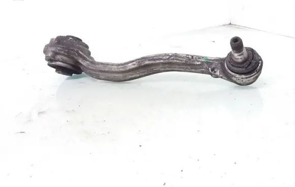 Mercedes-Benz C W203 Front lower control arm/wishbone 20304