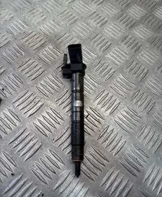 BMW 5 GT F07 Fuel injector 0445116024 7805428