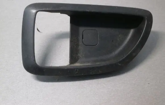 Hyundai Tucson JM Rear door interior handle 826112E000