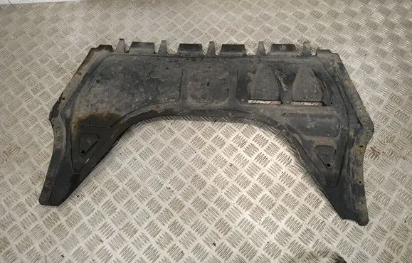 Volkswagen Golf Plus Engine splash shield/under tray 