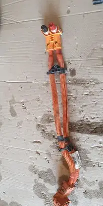 Peugeot 208 II High voltage cable 9832922980