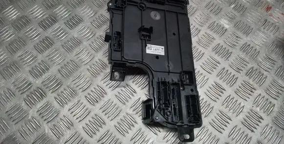 Tesla Model Y Central body control module 149784702D