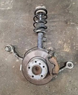 BMW 1 E82 E88 Front suspension assembly kit set E7071L