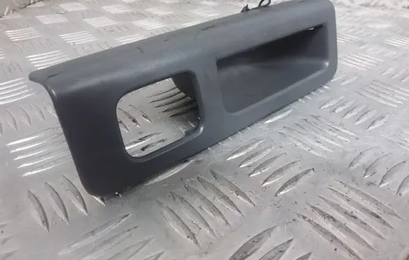 Volvo S40 Rear door handle trim 8679477 3865