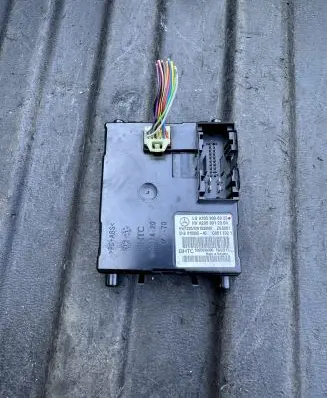 Mercedes-Benz C W205 Air conditioner control unit module A2059006923 A2059012004