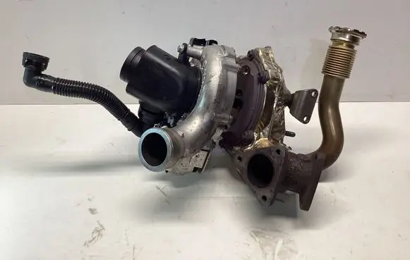 Volkswagen Touareg II Turbo 059145874T