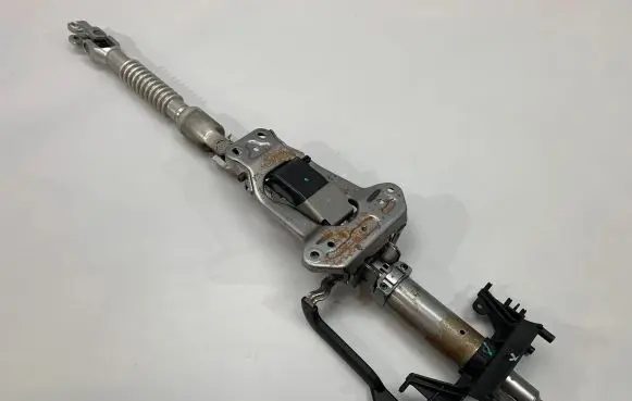 BMW X2 F39 Steering wheel axle 6864826