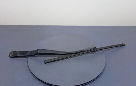 BMW 6 F12 F13 Front wiper blade arm 7314524