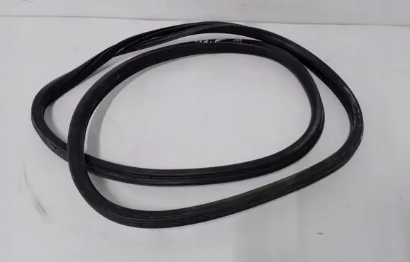 Citroen DS5 Rubber seal loading door 