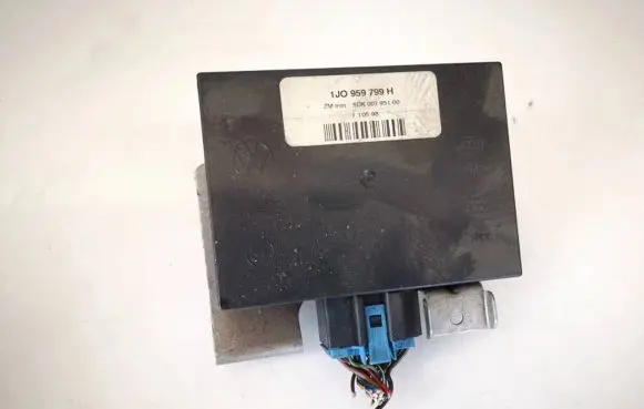 Volkswagen Golf IV Comfort/convenience module 1j0959799h 5dk00795100