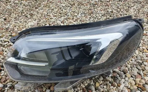 Opel Zafira Life Headlight/headlamp 25PL10578 0021827501 A002ZH