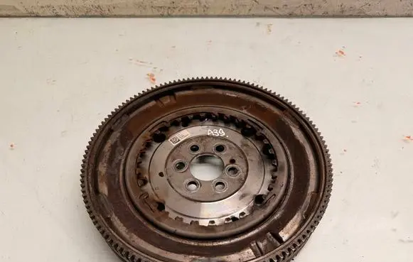Skoda Octavia Mk3 (5E) Flywheel 03L105266DP