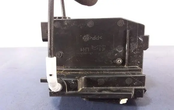 Citroen C4 II Picasso Rear door lock 9810311280