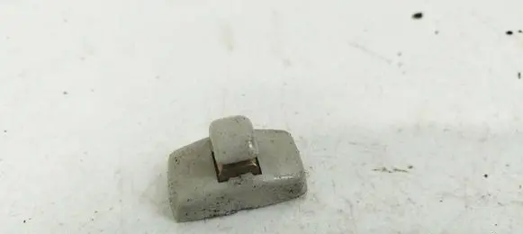 Sun visor clip/hook/bracket