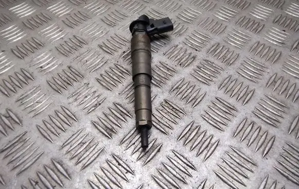 BMW 7 E65 E66 Fuel injector 779272107 0445115070
